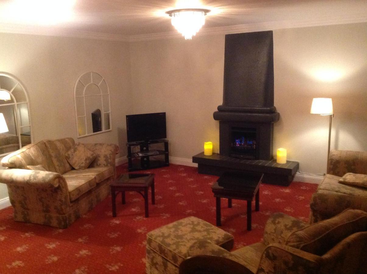 Glenwood House Hotel Carrigaline Ngoại thất bức ảnh