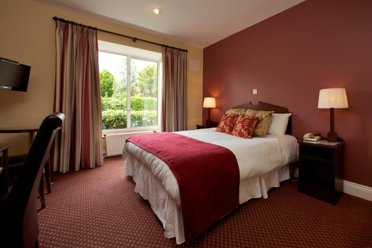 Glenwood House Hotel Carrigaline Ngoại thất bức ảnh