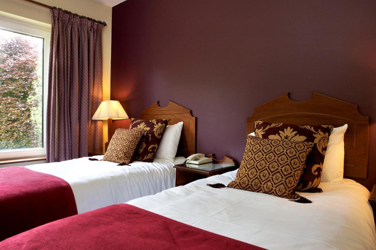 Glenwood House Hotel Carrigaline Ngoại thất bức ảnh