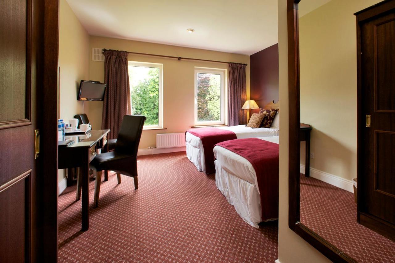 Glenwood House Hotel Carrigaline Ngoại thất bức ảnh
